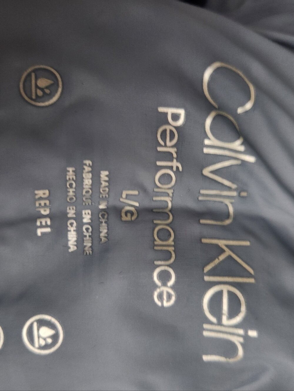 Calvin Klein Performance Vest - Picture 2 of 6